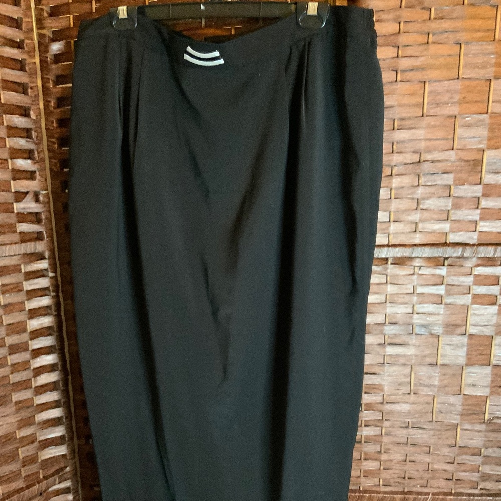 Skirt by Psalm:CIV